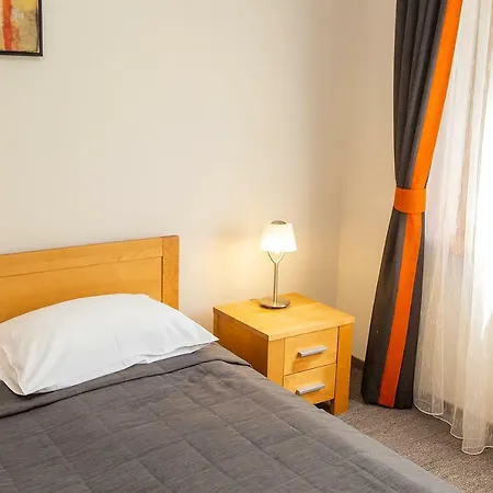 Dzintarkrasts Hotell *